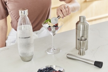 SodaStream_Cocktail-prep